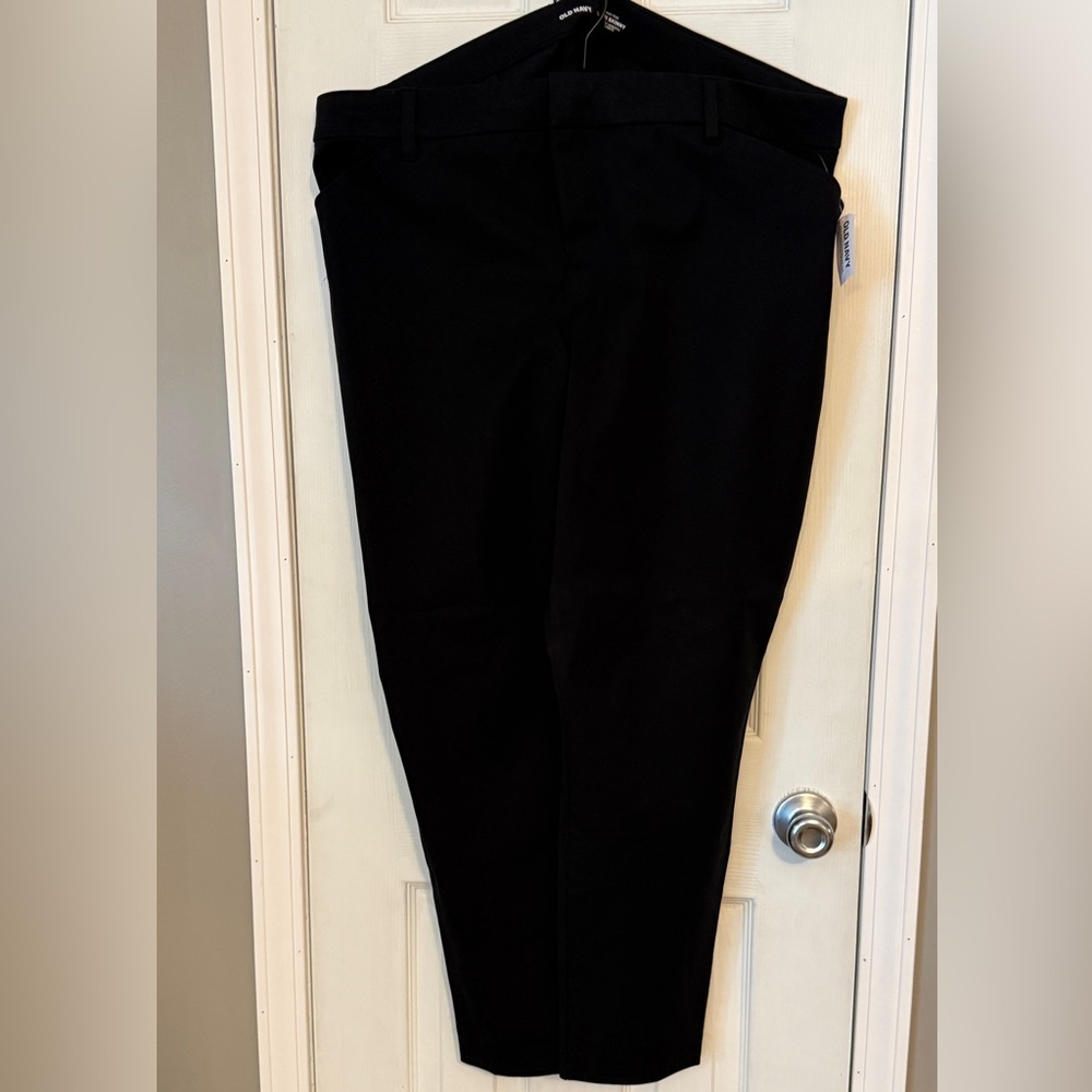 NWT Old Navy Skinny Point dress pants
